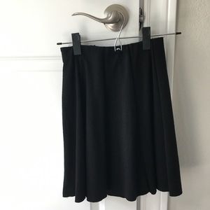 Flowy black skirt